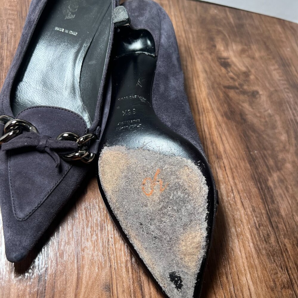 PRADA Suede Chain-Link Accents Pumps. Size 36.5 - Picture 4 of 7